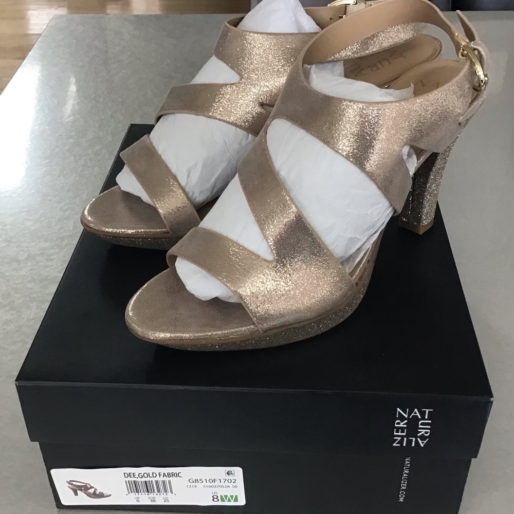 Naturalizer Metallic Dee Gold Fabric Heels 8W New